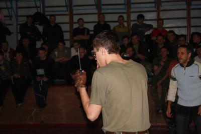09.jpg
